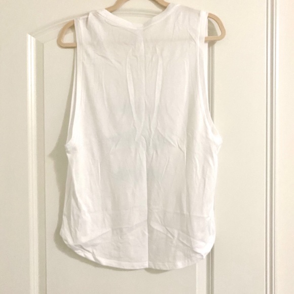 Fabletics Workout Tank NWOT - Picture 2 of 2